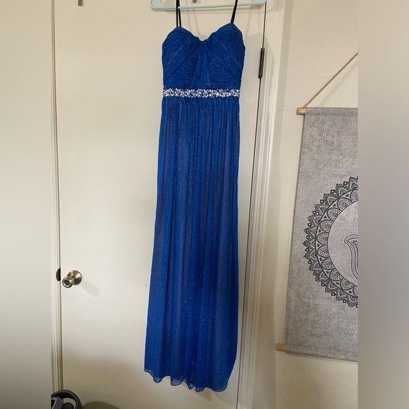 Sparkly Blue Long Gown - Picture 2 of 3